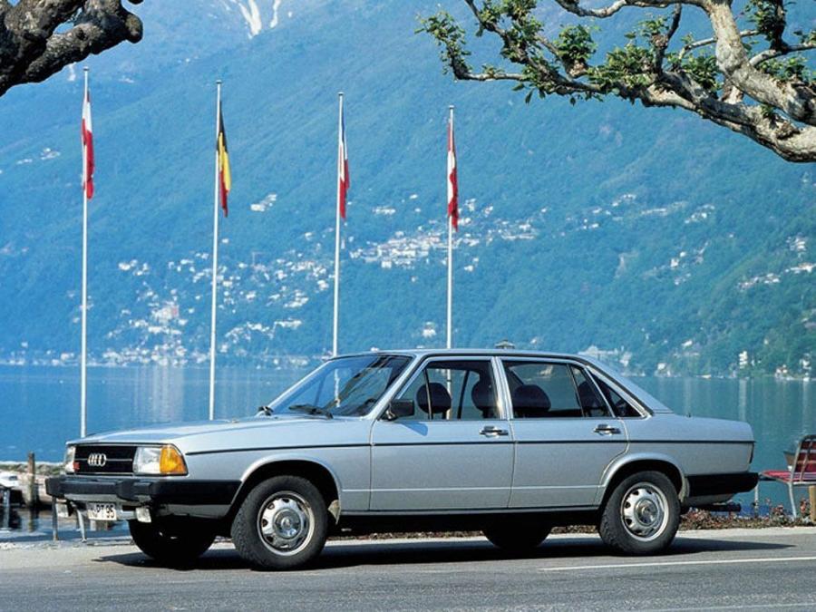  Audi 100 (C2) 1976 года  (WW) (фото 9 из 15)